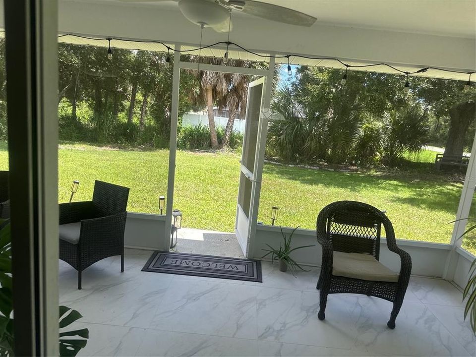 For Sale: $369,900 (3 beds, 2 baths, 1578 Square Feet)
