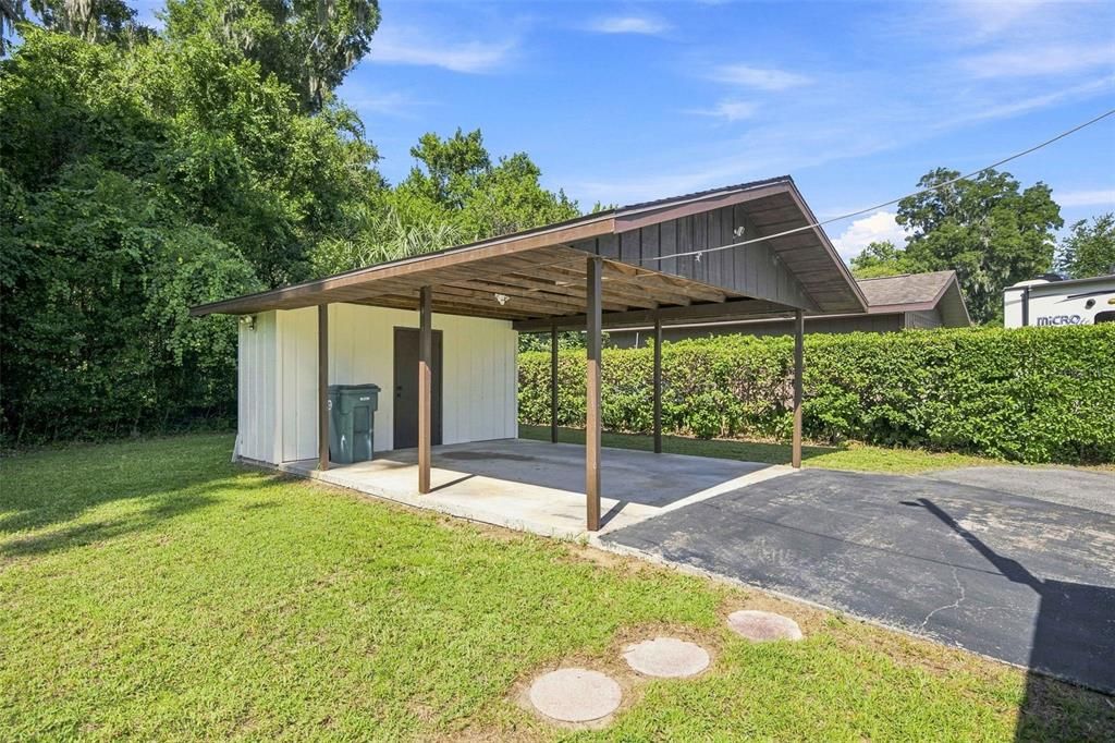 For Sale: $339,000 (3 beds, 2 baths, 1866 Square Feet)