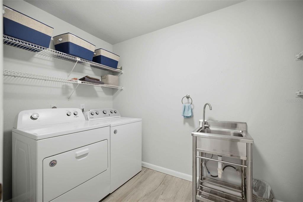 For Sale: $339,000 (3 beds, 2 baths, 1866 Square Feet)