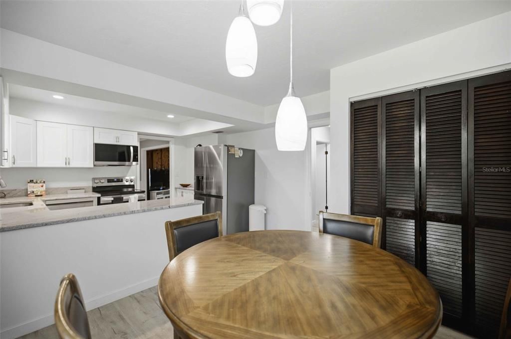 For Sale: $339,000 (3 beds, 2 baths, 1866 Square Feet)