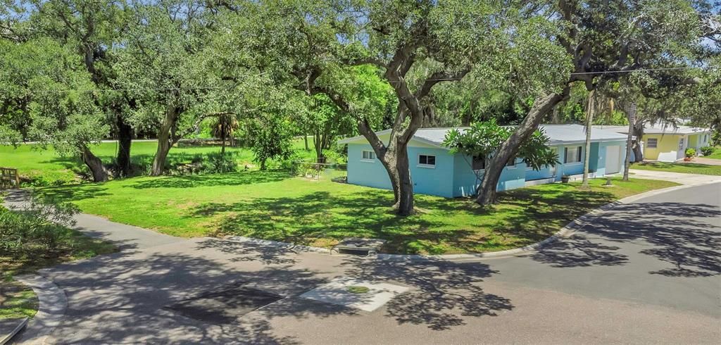 En Venta: $499,900 (2 camas, 2 baños, 1424 Pies cuadrados)