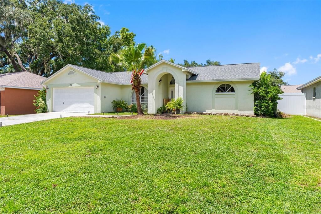 For Sale: $420,000 (3 beds, 2 baths, 1715 Square Feet)