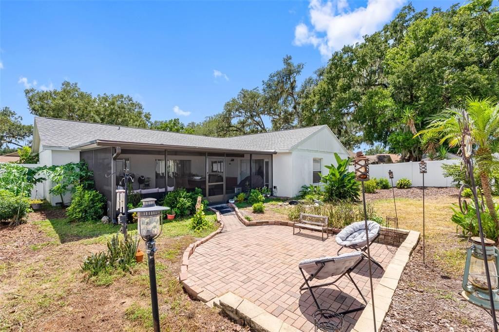 For Sale: $420,000 (3 beds, 2 baths, 1715 Square Feet)