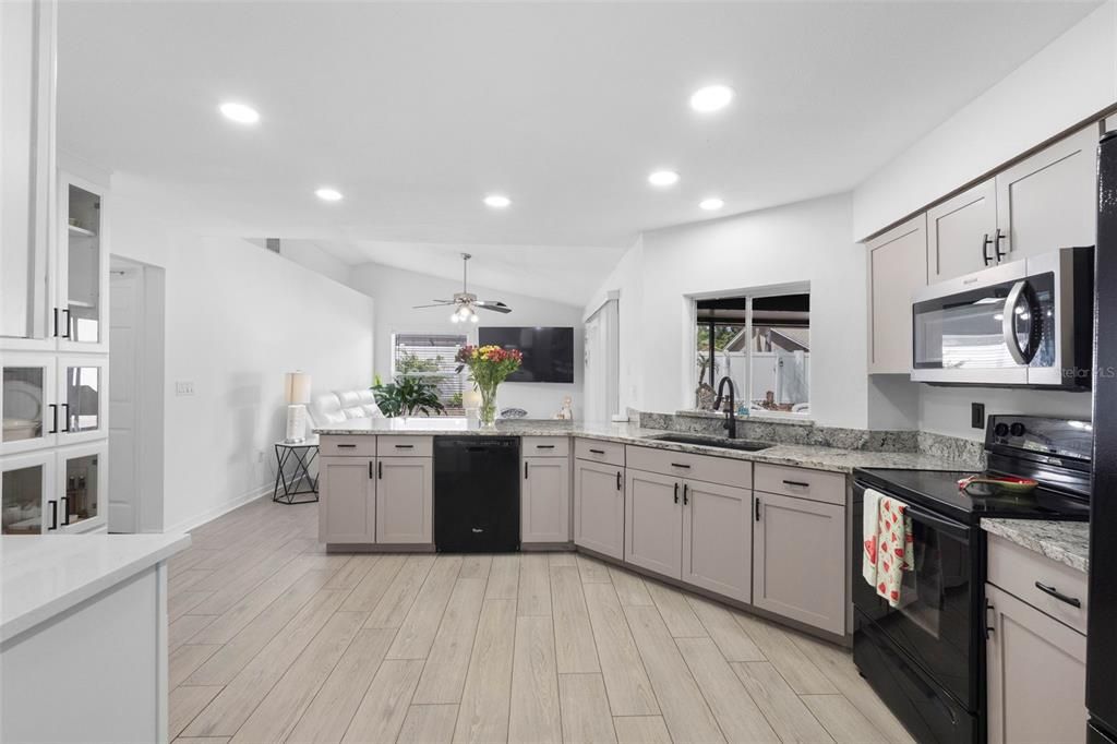 For Sale: $420,000 (3 beds, 2 baths, 1715 Square Feet)