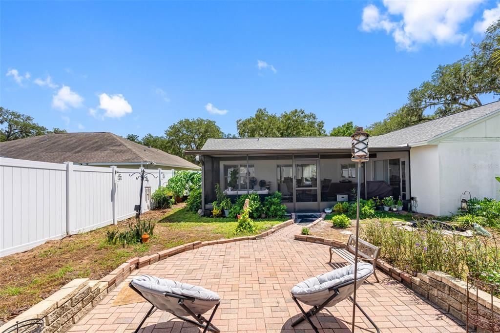 For Sale: $420,000 (3 beds, 2 baths, 1715 Square Feet)