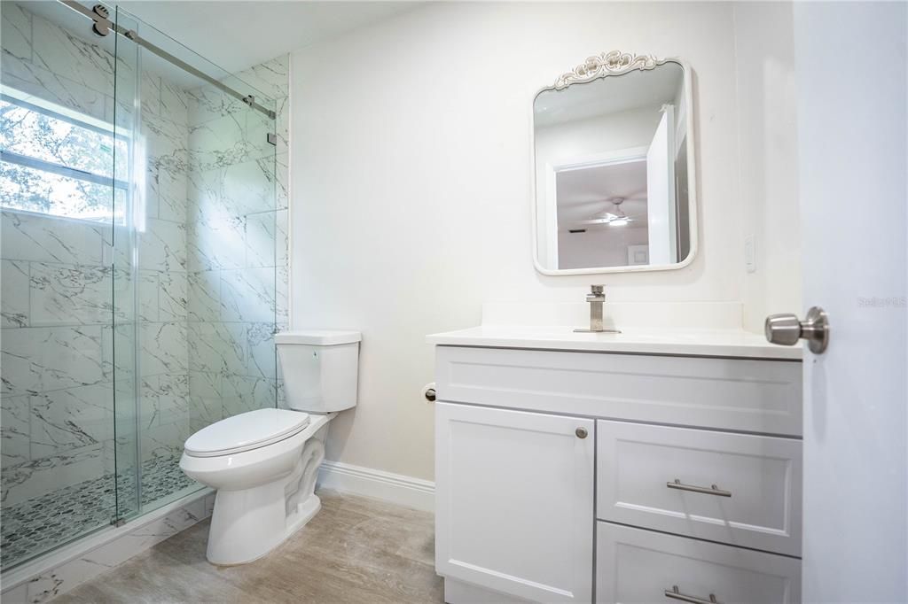 For Sale: $299,900 (3 beds, 2 baths, 1552 Square Feet)