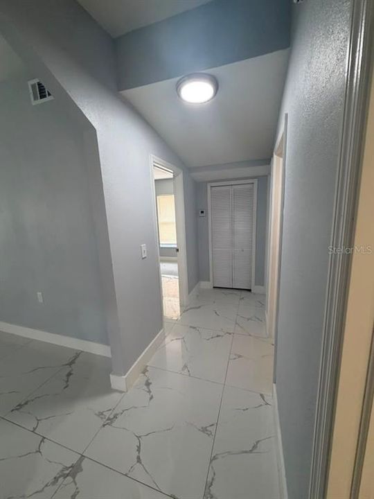 На продажу: $329,000 (3 спален, 2 ванн, 1120 Квадратных фут)