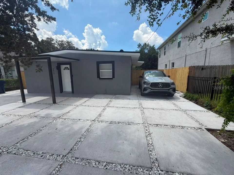 На продажу: $329,000 (3 спален, 2 ванн, 1120 Квадратных фут)