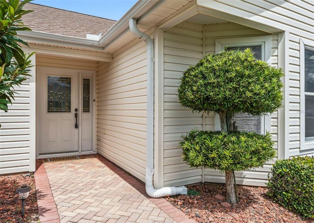 For Sale: $339,000 (3 beds, 2 baths, 1497 Square Feet)