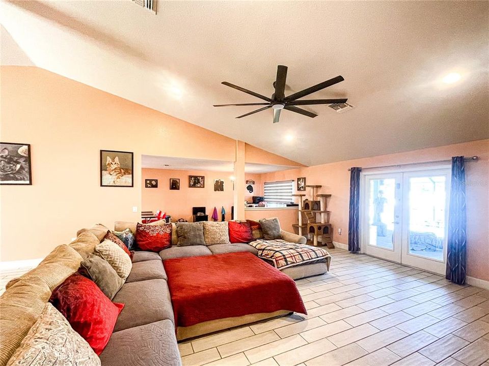 For Sale: $582,983 (4 beds, 3 baths, 2983 Square Feet)