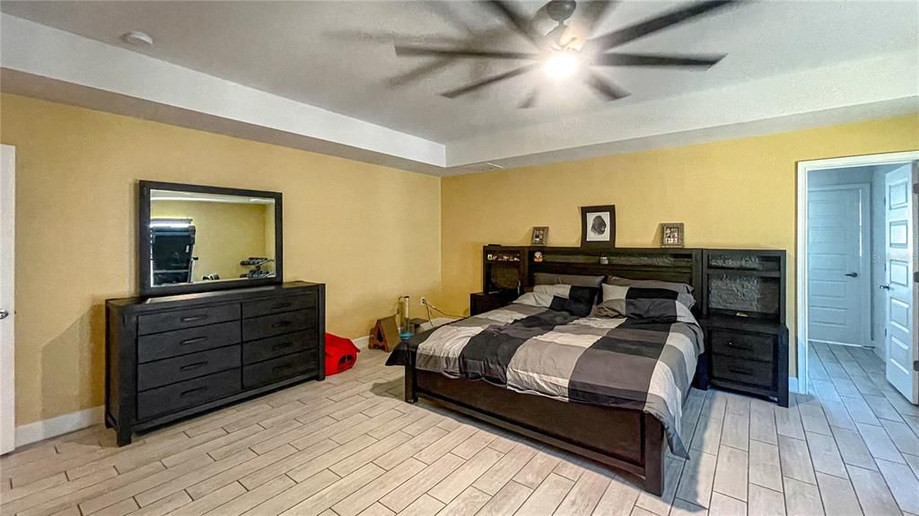 For Sale: $582,983 (4 beds, 3 baths, 2983 Square Feet)