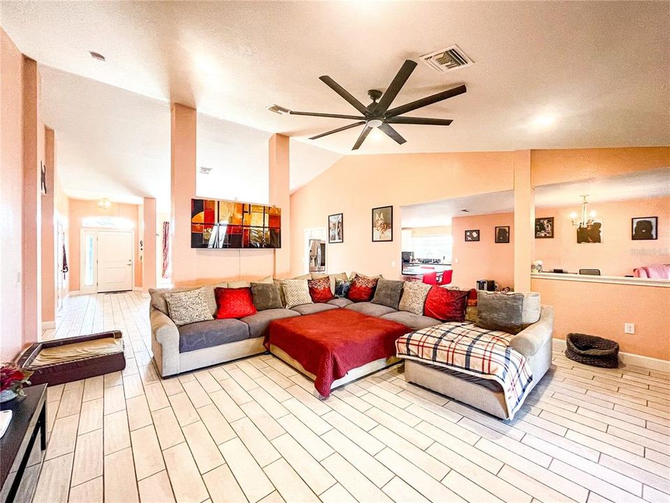 For Sale: $582,983 (4 beds, 3 baths, 2983 Square Feet)