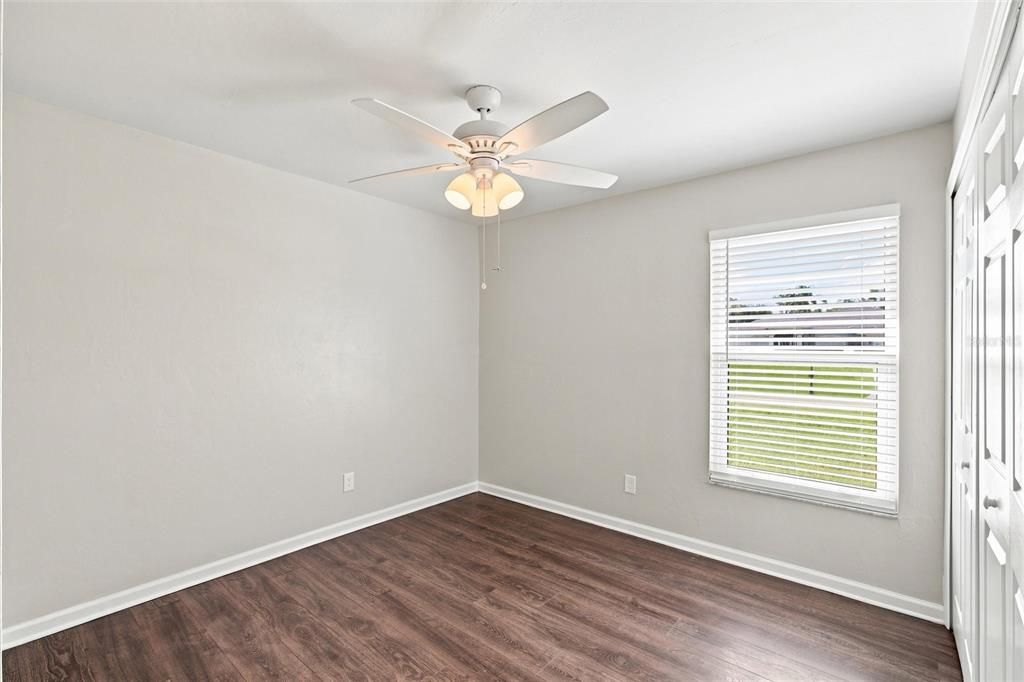 For Sale: $259,900 (3 beds, 2 baths, 1212 Square Feet)
