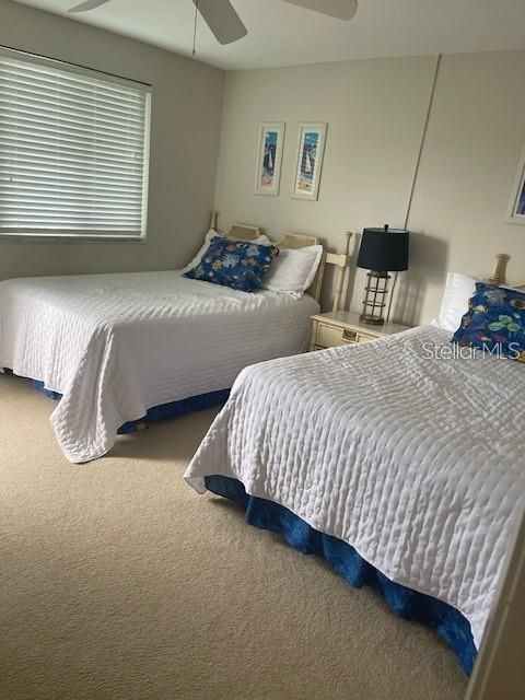 For Sale: $329,000 (2 beds, 2 baths, 1201 Square Feet)