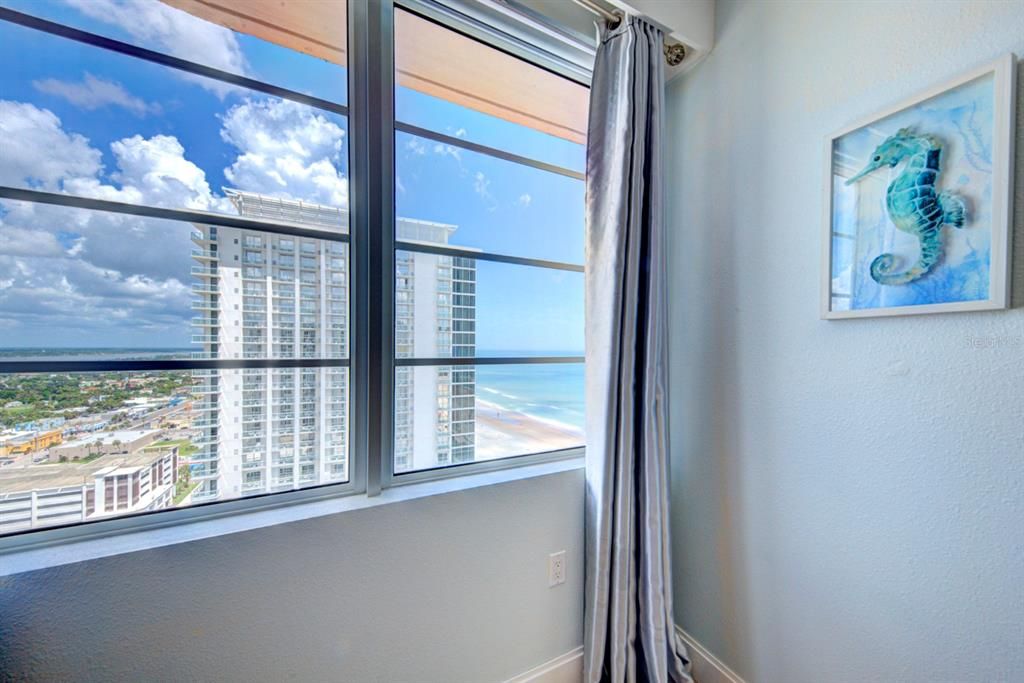 For Sale: $479,900 (2 beds, 2 baths, 1455 Square Feet)