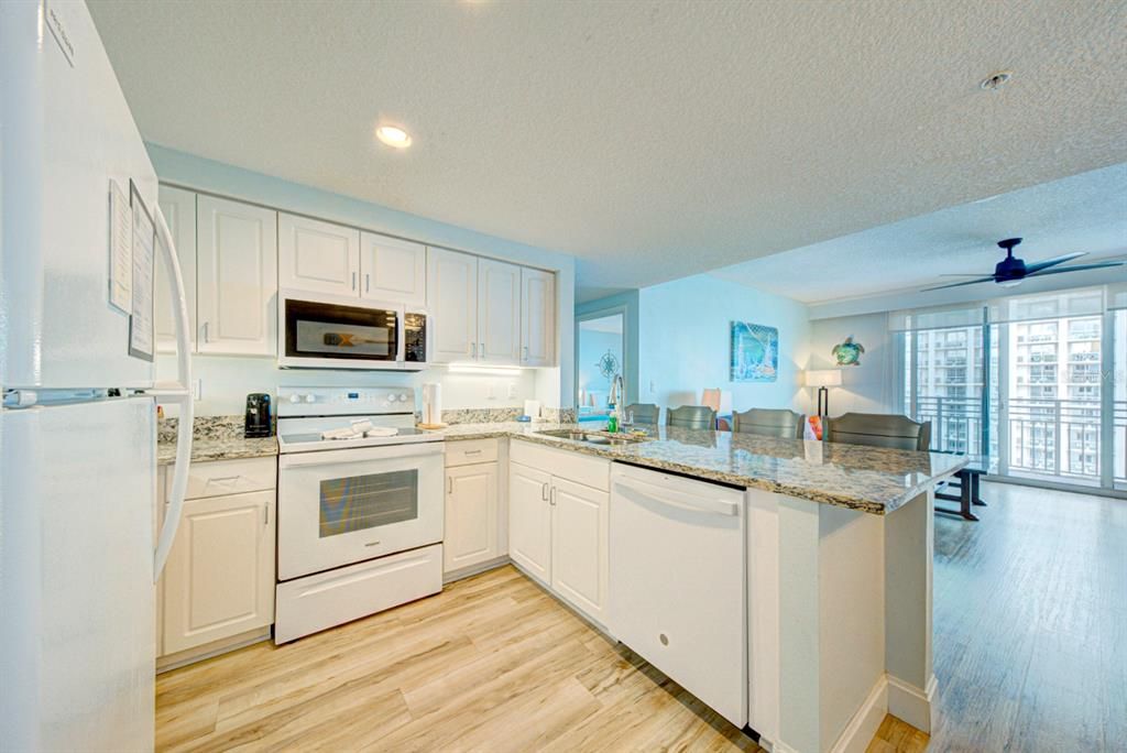 For Sale: $479,900 (2 beds, 2 baths, 1455 Square Feet)