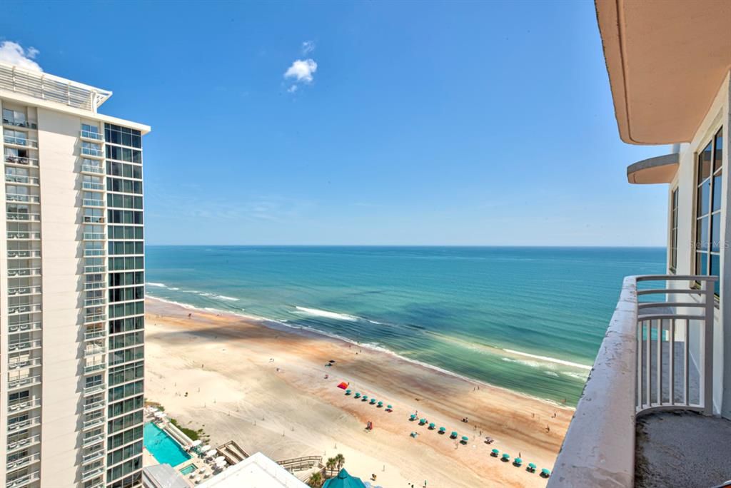 For Sale: $479,900 (2 beds, 2 baths, 1455 Square Feet)
