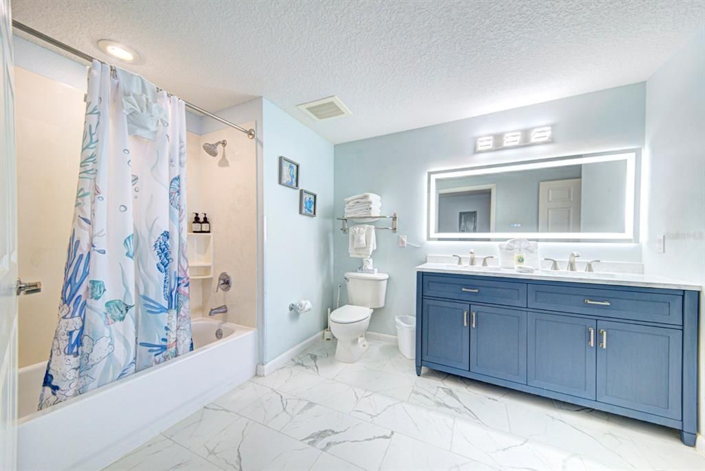 For Sale: $479,900 (2 beds, 2 baths, 1455 Square Feet)