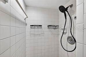 For Sale: $170,000 (2 beds, 2 baths, 1054 Square Feet)