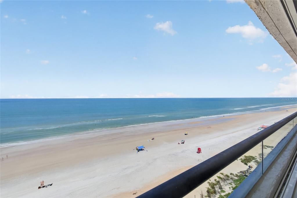 For Sale: $875,000 (2 beds, 2 baths, 1348 Square Feet)