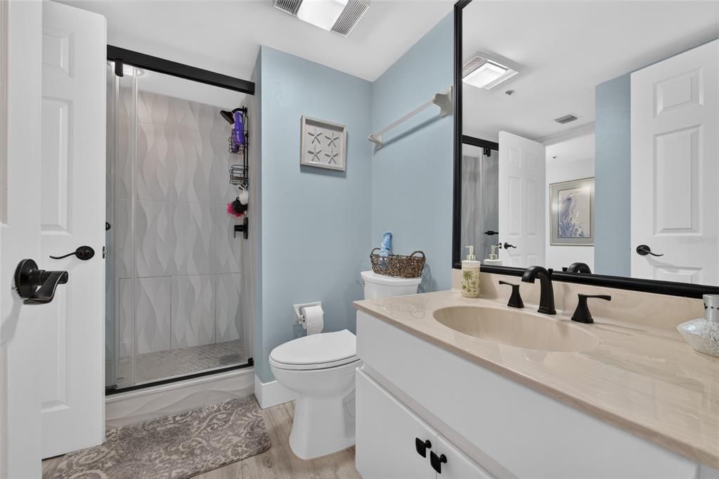 For Sale: $875,000 (2 beds, 2 baths, 1348 Square Feet)