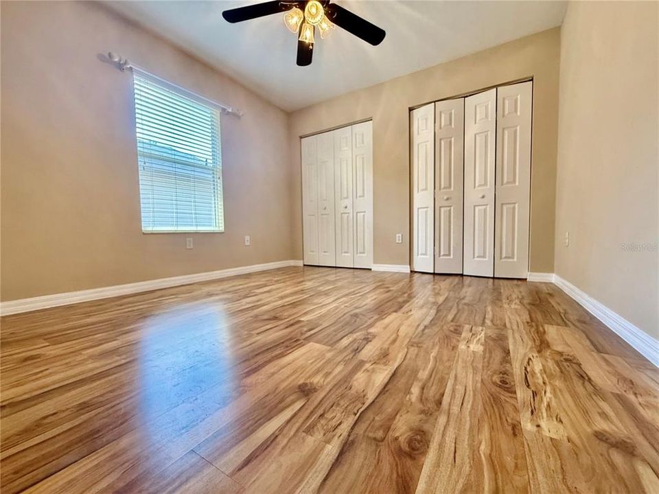 For Sale: $414,900 (4 beds, 2 baths, 2131 Square Feet)