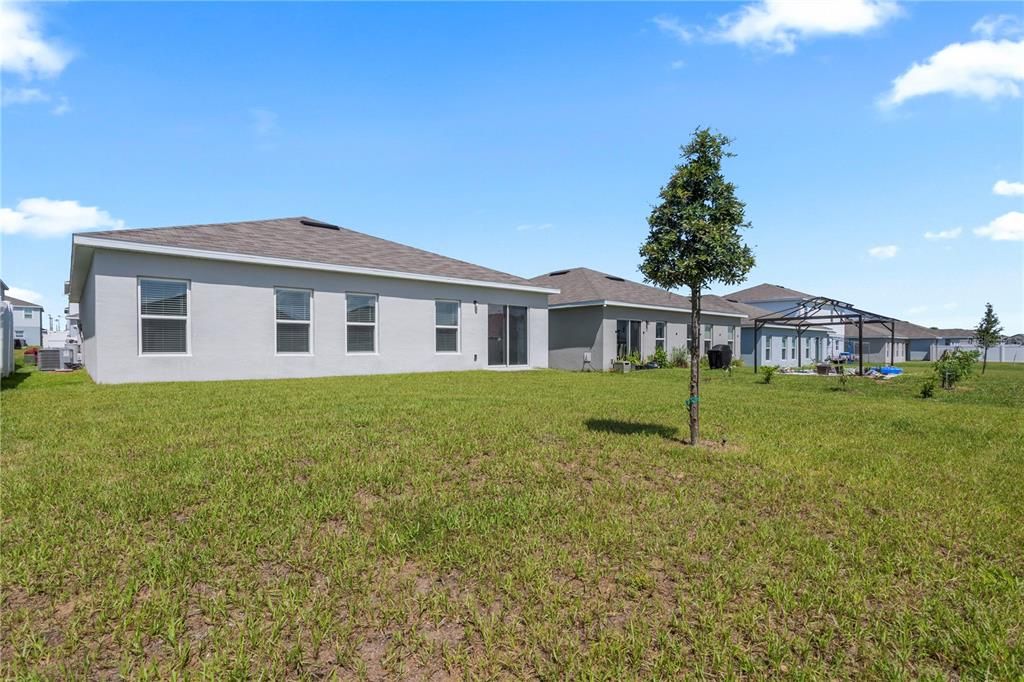 For Rent: $2,000 (3 beds, 2 baths, 1450 Square Feet)