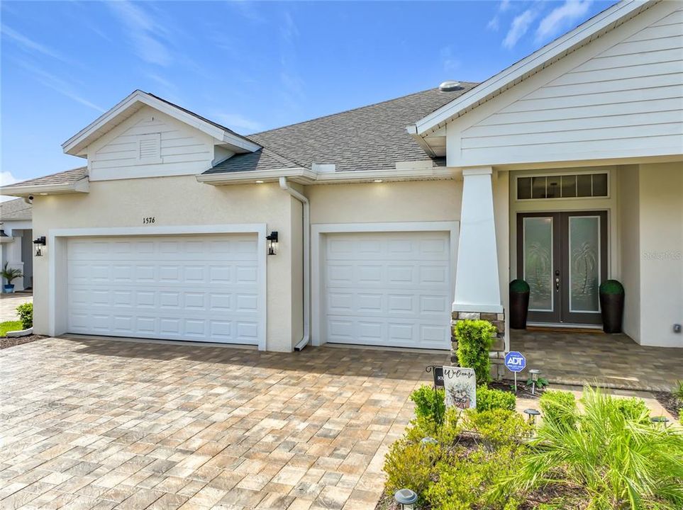 待售: $699,999 (3 贝兹, 2 浴室, 2437 平方英尺)