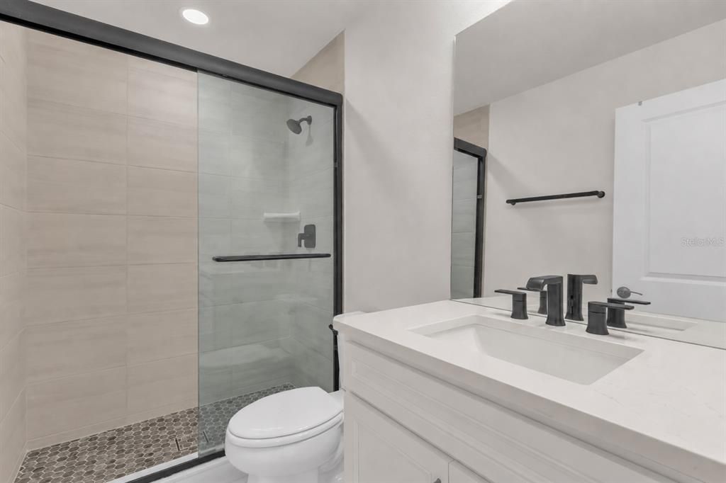 На продажу: $449,000 (3 спален, 2 ванн, 1756 Квадратных фут)