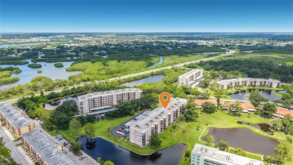 На продажу: $123,000 (2 спален, 2 ванн, 1235 Квадратных фут)