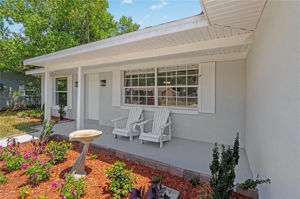 Active With Contract: $315,000 (2 beds, 2 baths, 1293 Square Feet)