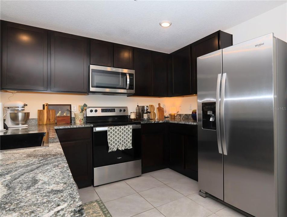 For Sale: $309,900 (3 beds, 2 baths, 1516 Square Feet)