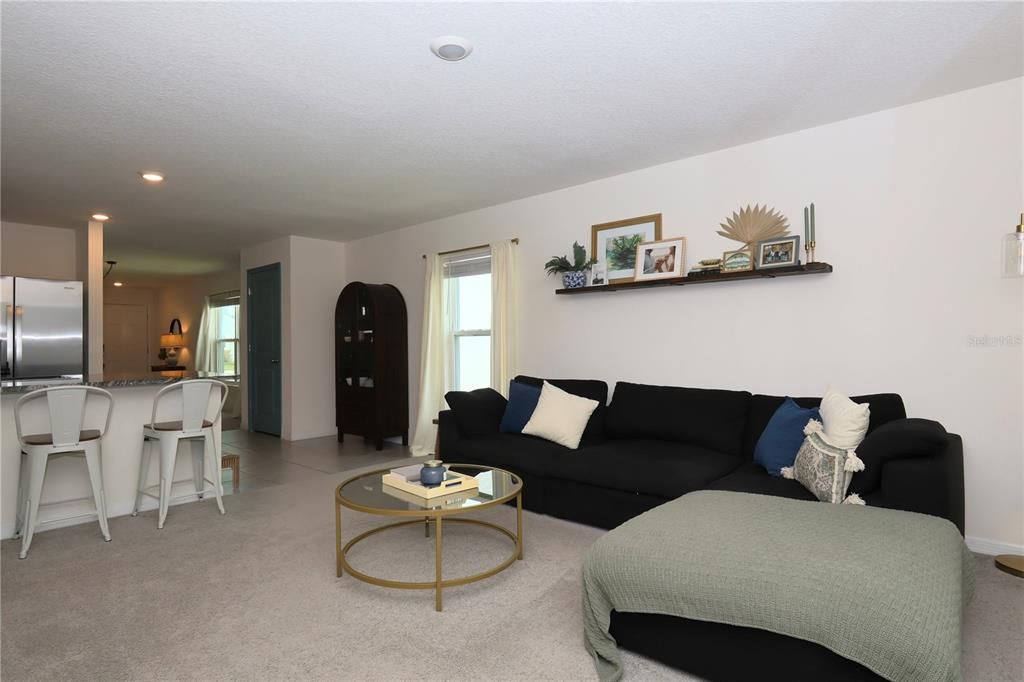For Sale: $309,900 (3 beds, 2 baths, 1516 Square Feet)