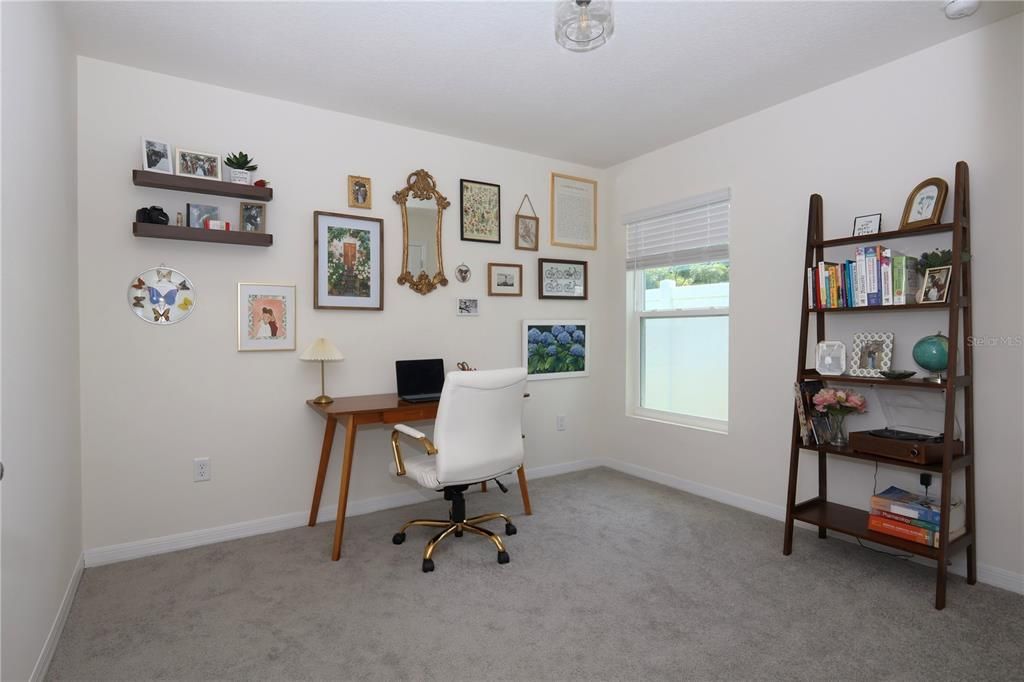 For Sale: $309,900 (3 beds, 2 baths, 1516 Square Feet)