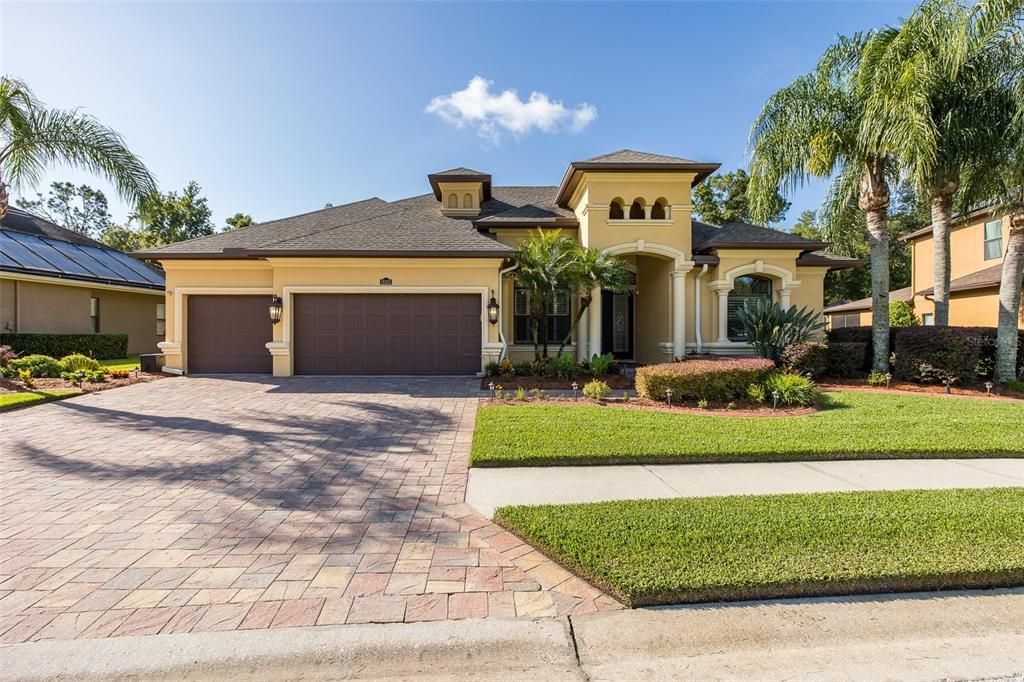 For Sale: $899,900 (5 beds, 3 baths, 3220 Square Feet)