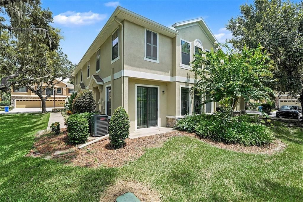 For Rent: $2,350 (3 beds, 2 baths, 1594 Square Feet)