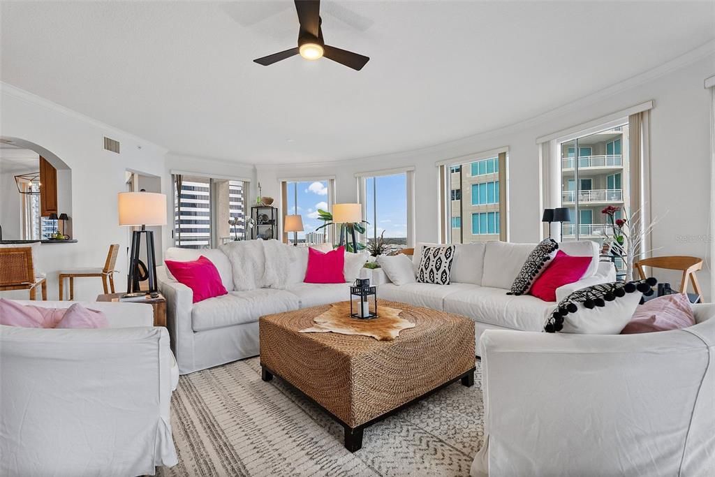 For Rent: $8,500 (3 beds, 3 baths, 2500 Square Feet)