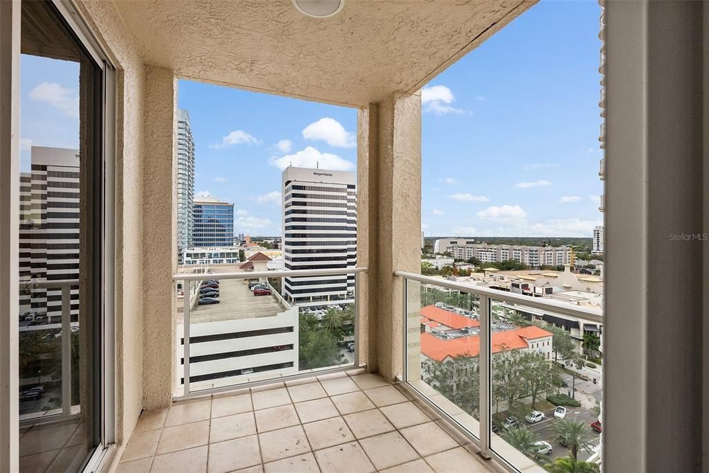 For Rent: $8,500 (3 beds, 3 baths, 2500 Square Feet)