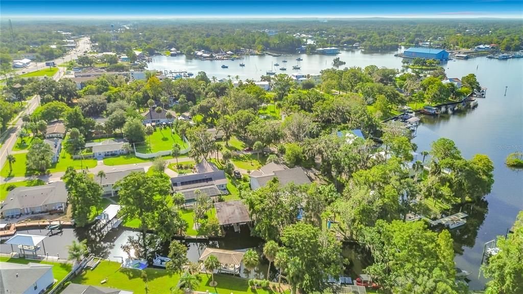 En Venta: $790,000 (3 camas, 2 baños, 1998 Pies cuadrados)