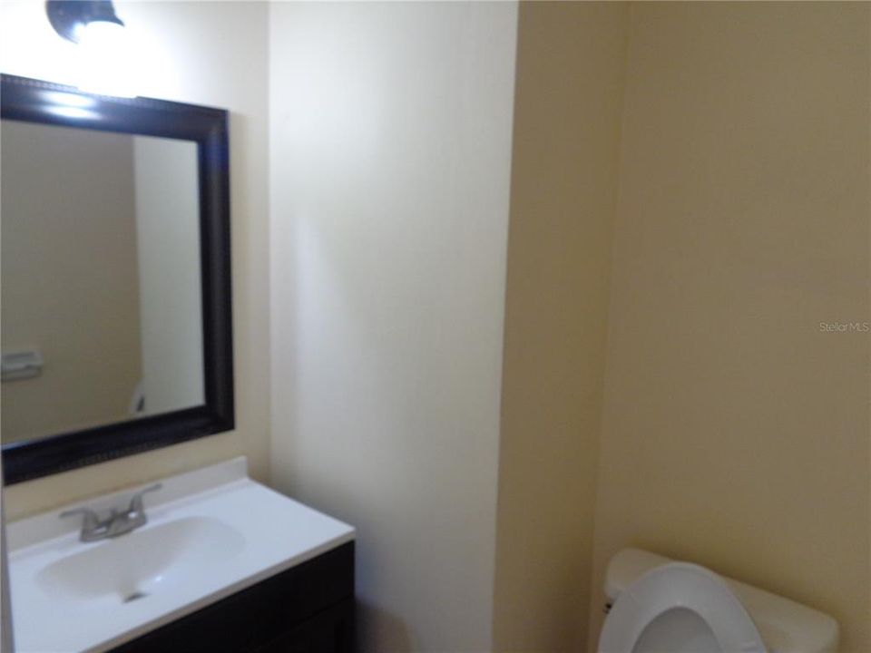 For Sale: $220,000 (3 beds, 1 baths, 1014 Square Feet)