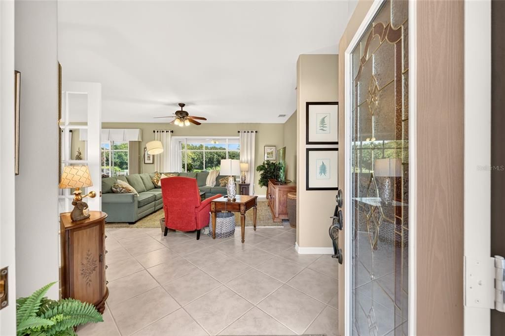 For Sale: $339,900 (2 beds, 2 baths, 1649 Square Feet)