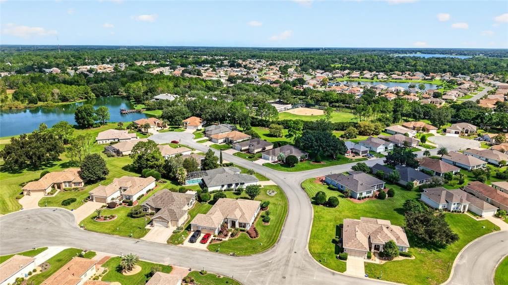 For Sale: $339,900 (2 beds, 2 baths, 1649 Square Feet)