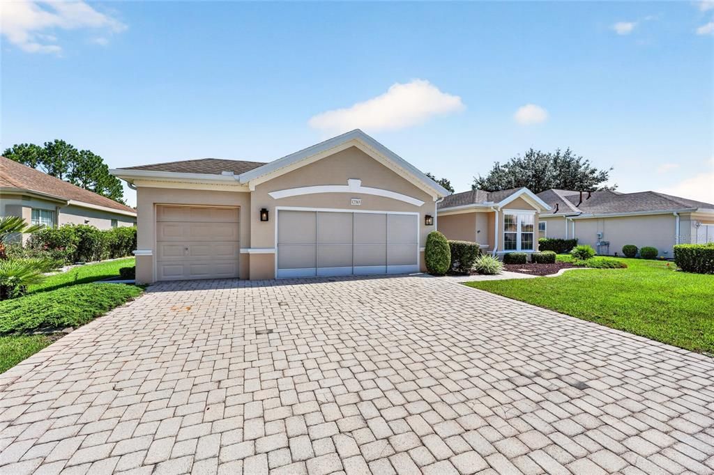 For Sale: $339,900 (2 beds, 2 baths, 1649 Square Feet)