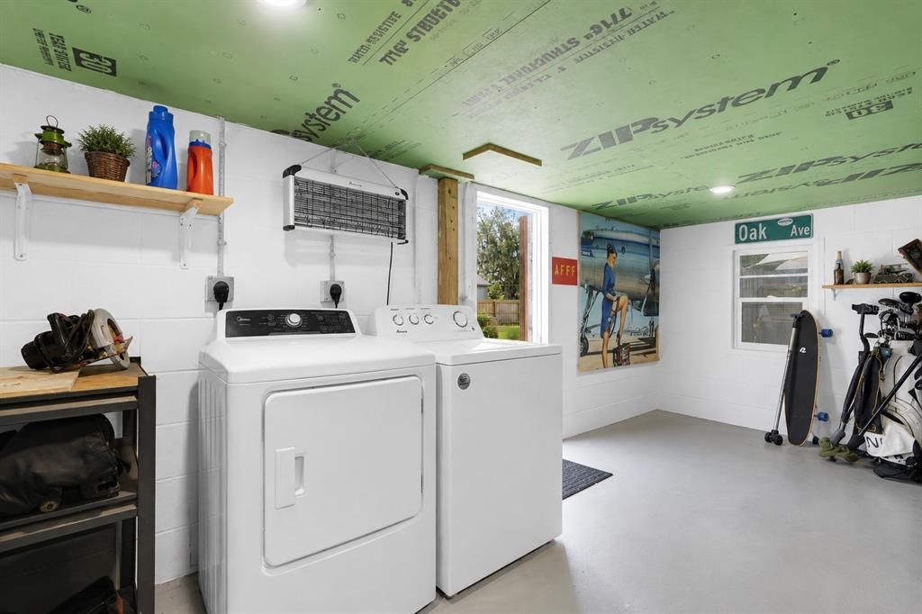 For Sale: $349,000 (2 beds, 2 baths, 1520 Square Feet)