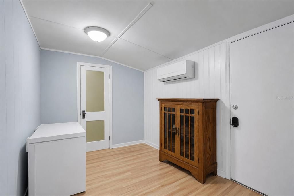 For Sale: $349,000 (2 beds, 2 baths, 1520 Square Feet)