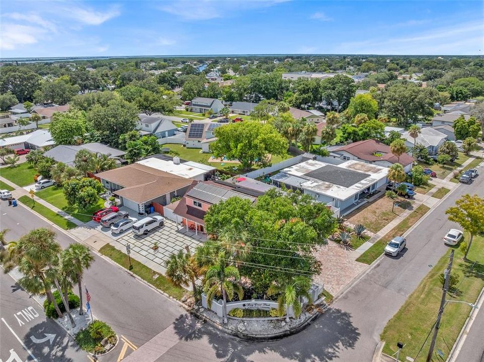 For Sale: $670,000 (5 beds, 4 baths, 2274 Square Feet)