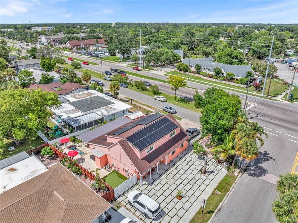 For Sale: $670,000 (5 beds, 4 baths, 2274 Square Feet)