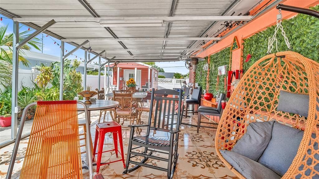 For Sale: $670,000 (5 beds, 4 baths, 2274 Square Feet)