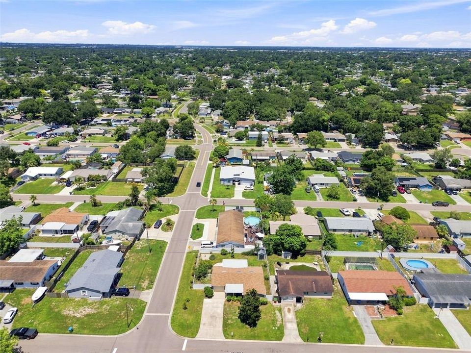 На продажу: $350,000 (3 спален, 1 ванн, 1282 Квадратных фут)