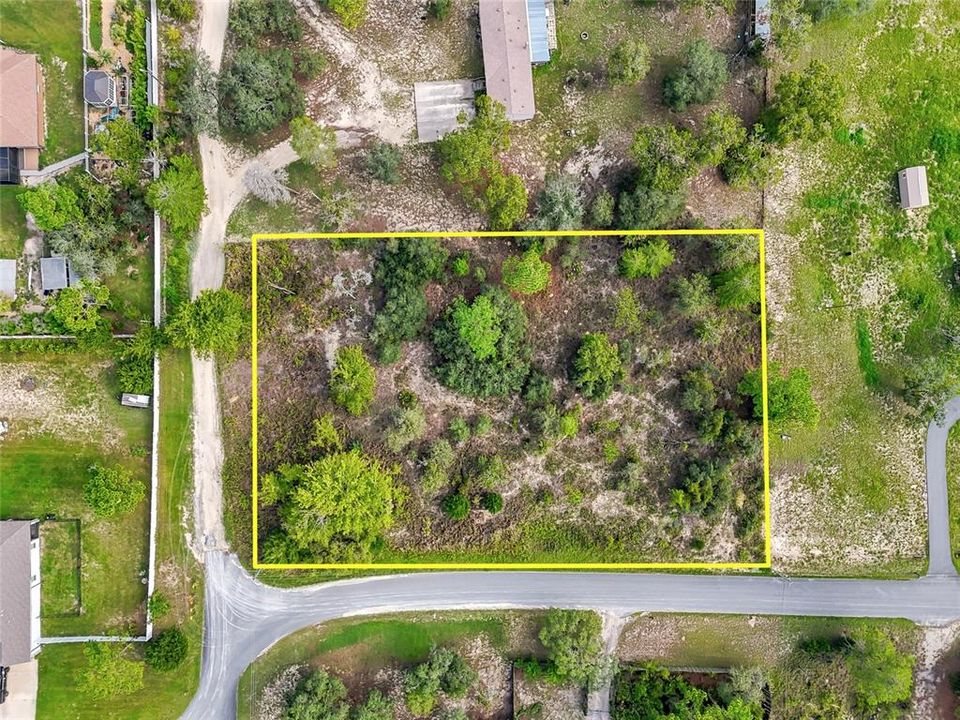 На продажу: $99,000 (1.10 acres)